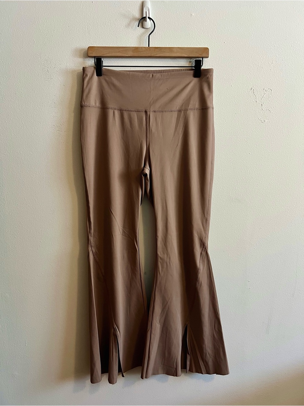 as revival flare leggings